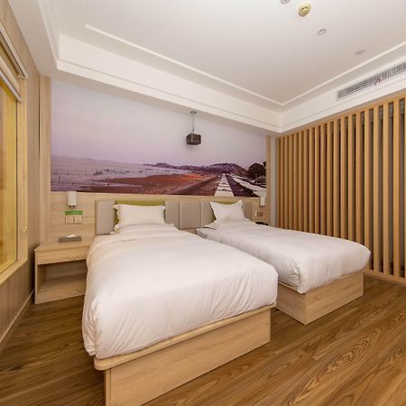 Hotel Ibis Styles Nantong Development Zone Shimao Plaza Exterior foto