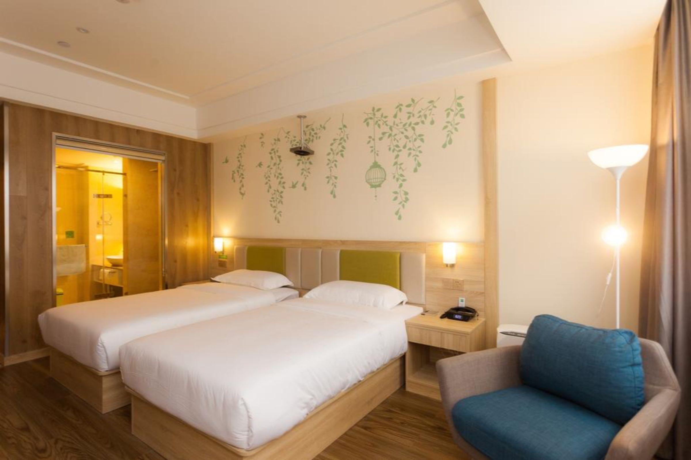 Hotel Ibis Styles Nantong Development Zone Shimao Plaza Exterior foto