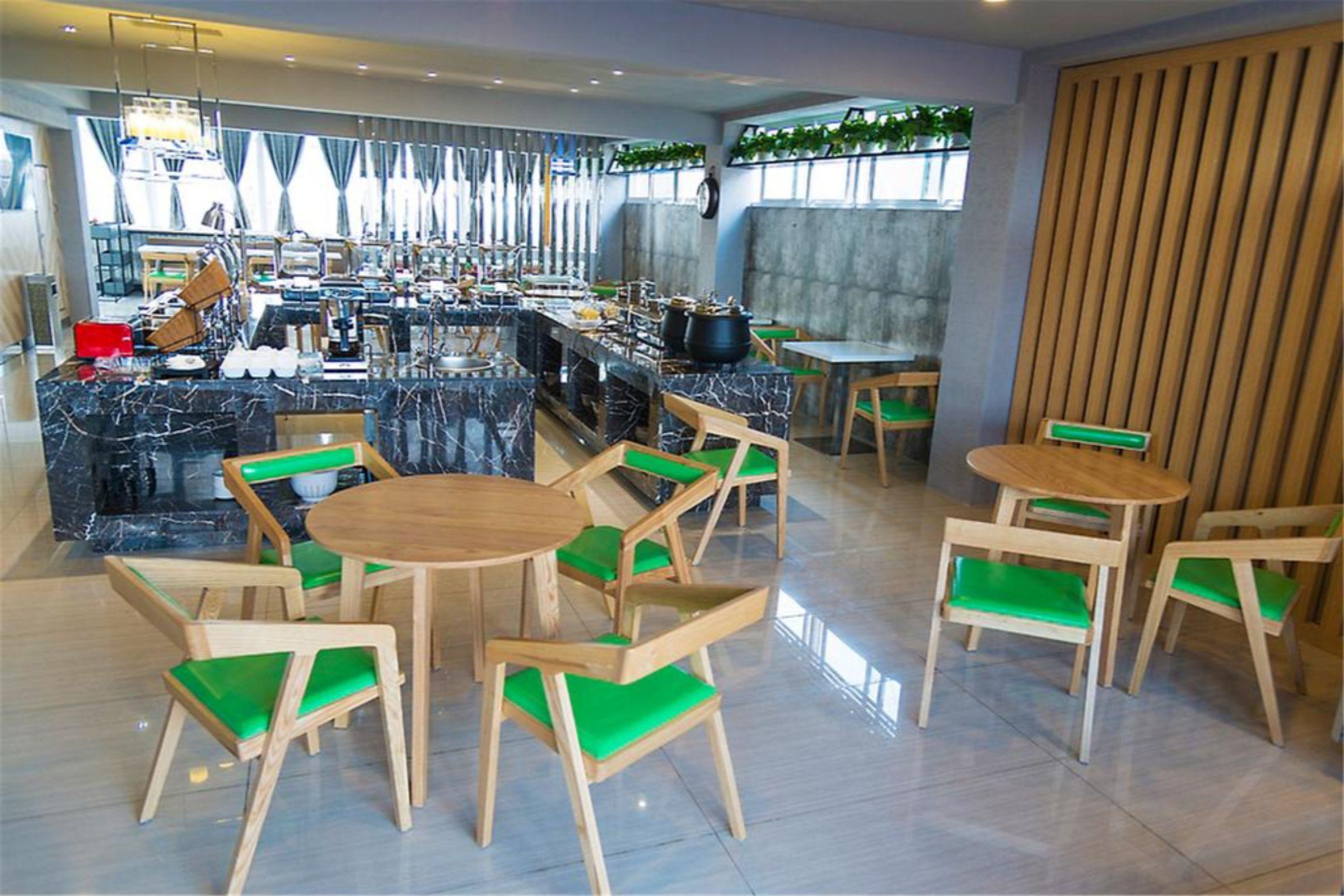 Hotel Ibis Styles Nantong Development Zone Shimao Plaza Exterior foto