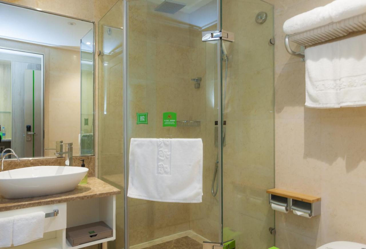 Hotel Ibis Styles Nantong Development Zone Shimao Plaza Exterior foto